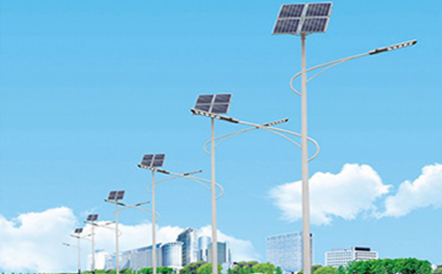 北方冬季清水太阳能路灯的保养要点