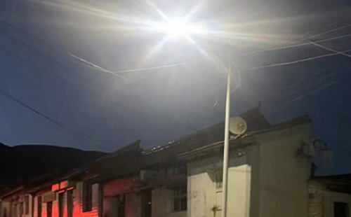 农村院子里最适合的清水太阳能路灯亮度与安装要点 农村院子里最适合的清水太阳能路灯亮度与安装要点